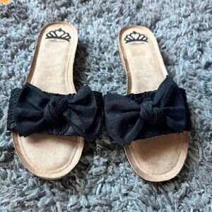 Fergalicious Flat Bow Sandals